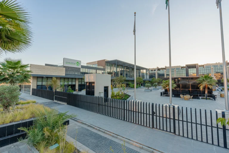 وزارة الشؤون والبلديه والقرويه والإسكان (7)